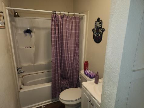 42 Country Oaks Street Brazoria TX 77422