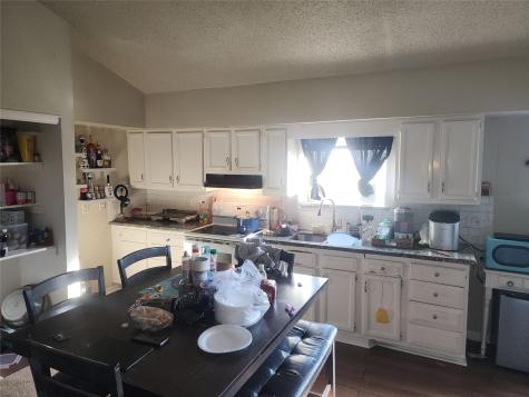 42 Country Oaks Street Brazoria TX 77422