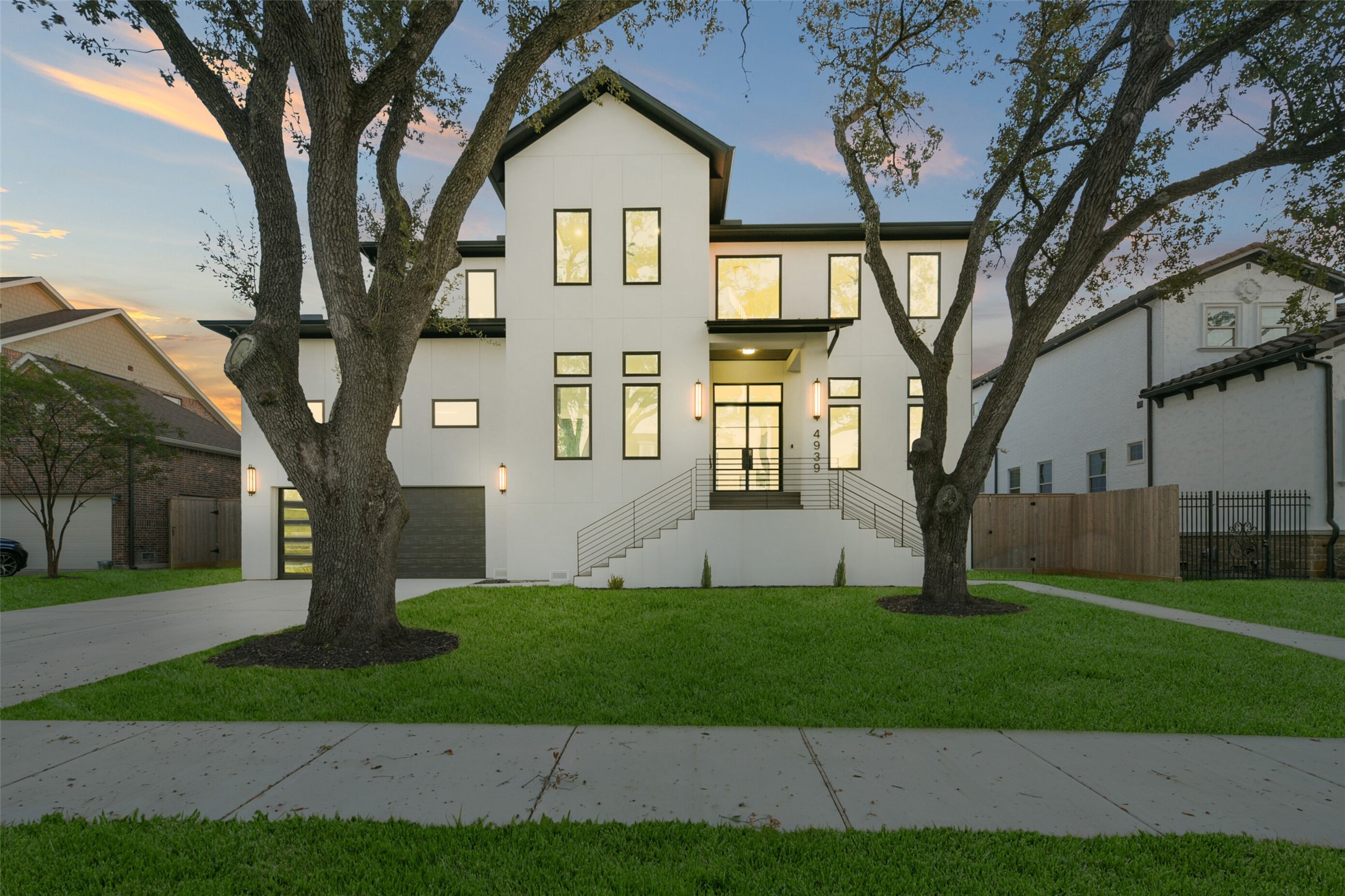 4939 Glenmeadow Drive Houston TX 77096