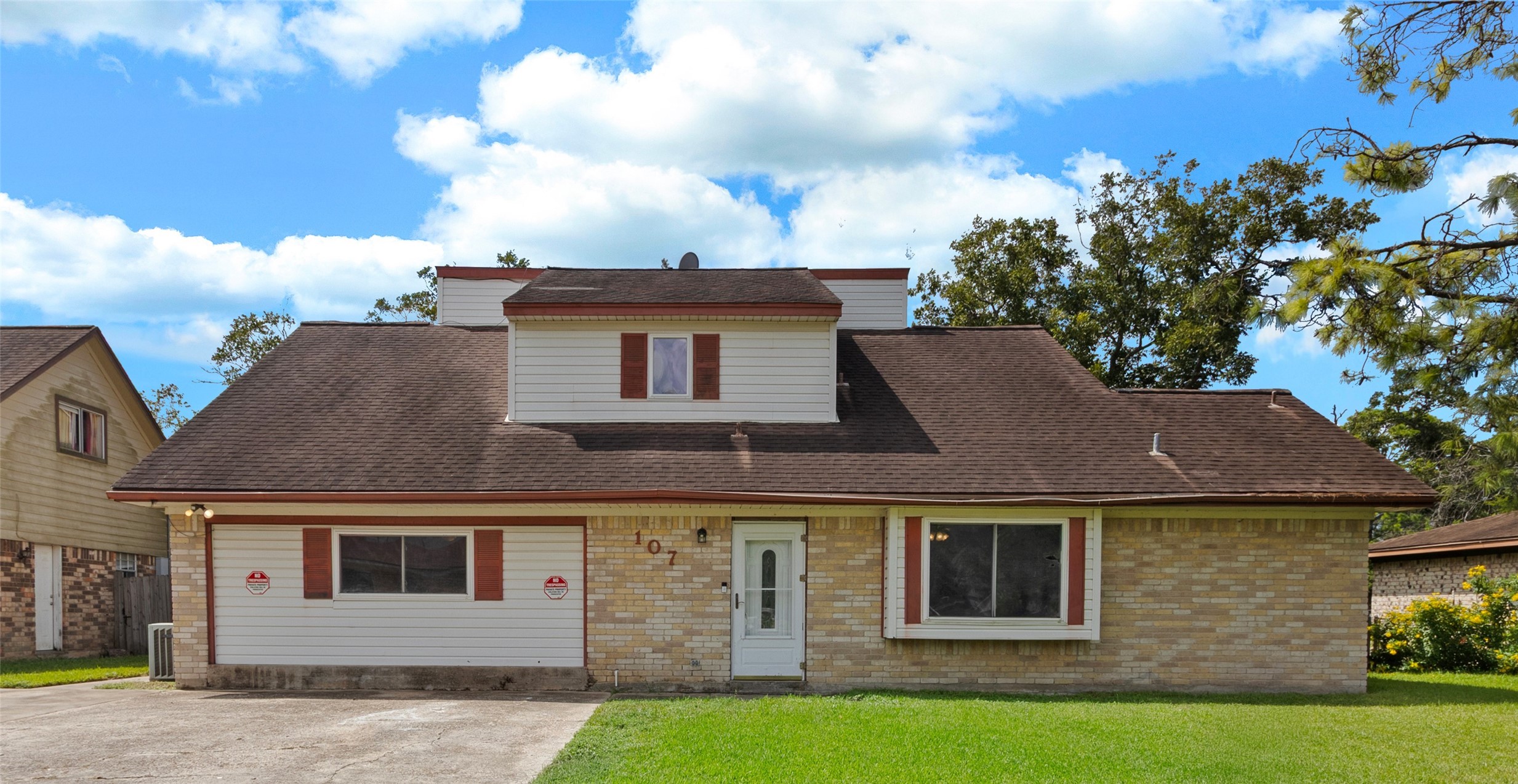 107 Ralph Street Clute TX 77531