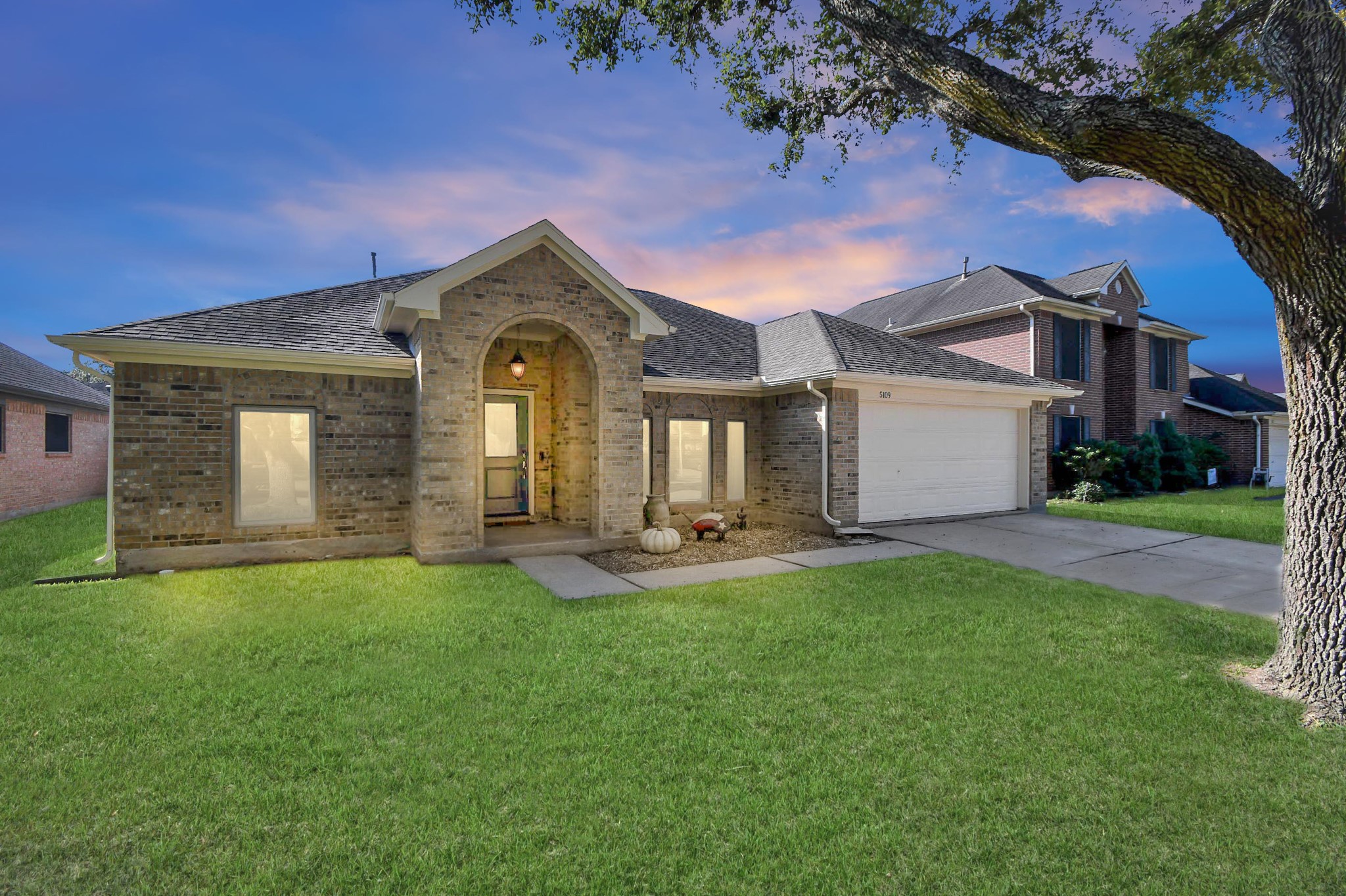 5109 Parkcrest Drive La Porte TX 77571