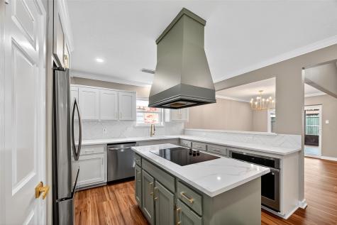 826 Halewood Drive Houston TX 77062