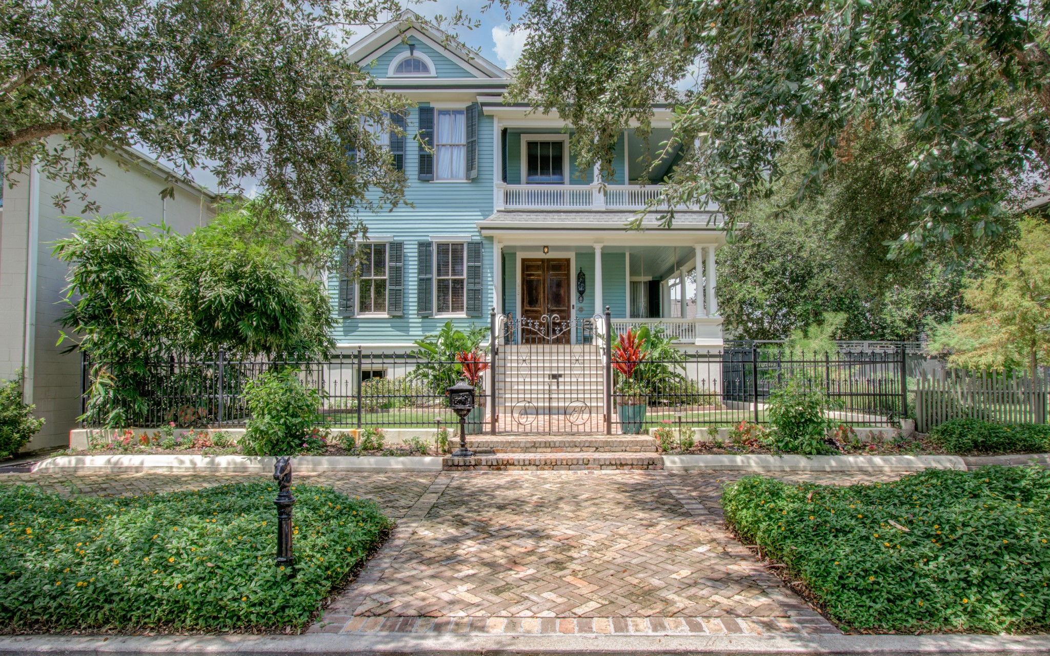 1620 Sealy Street Galveston TX 77550