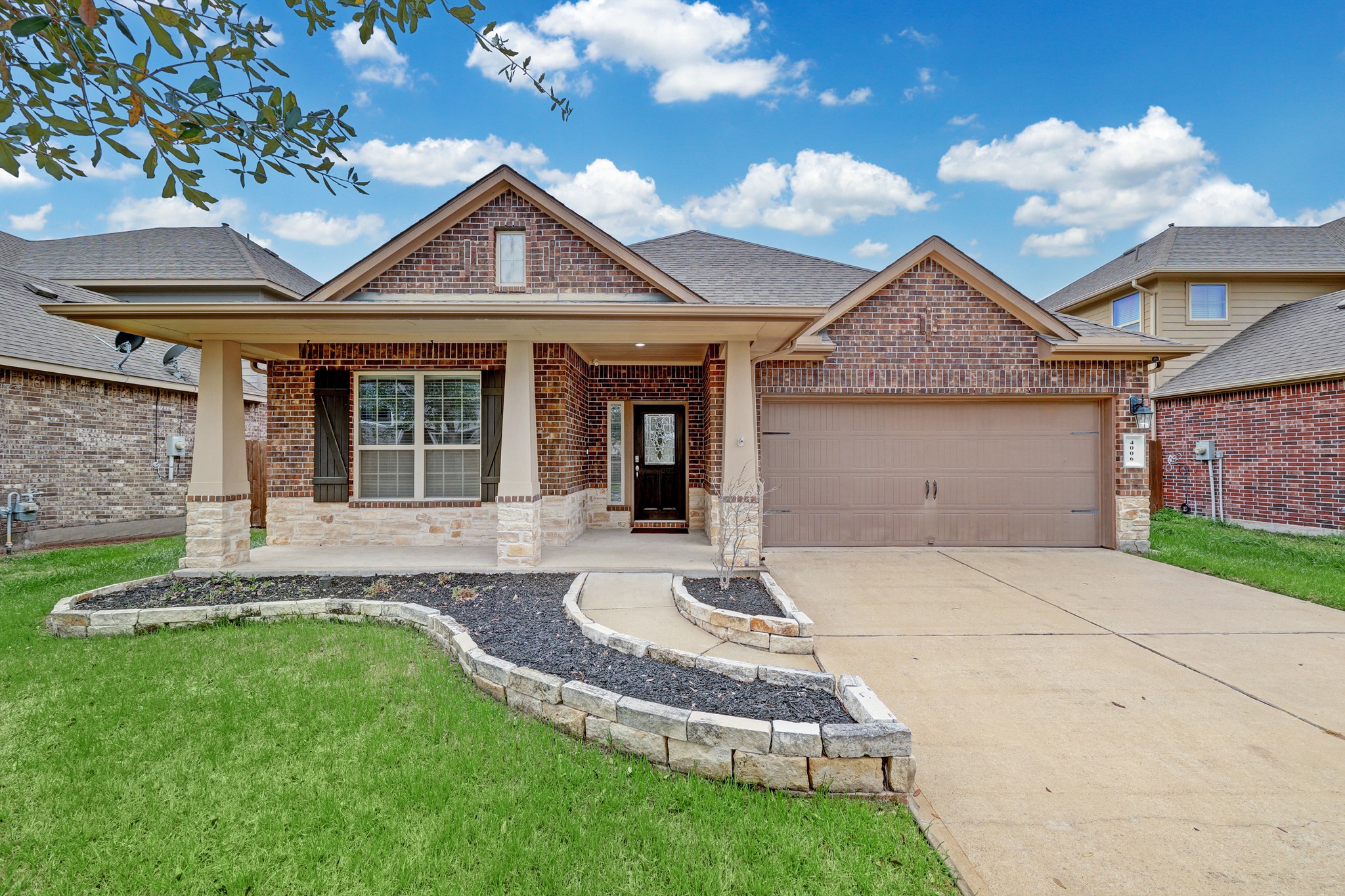 4006 Oak Grove Lane Pearland TX 77581