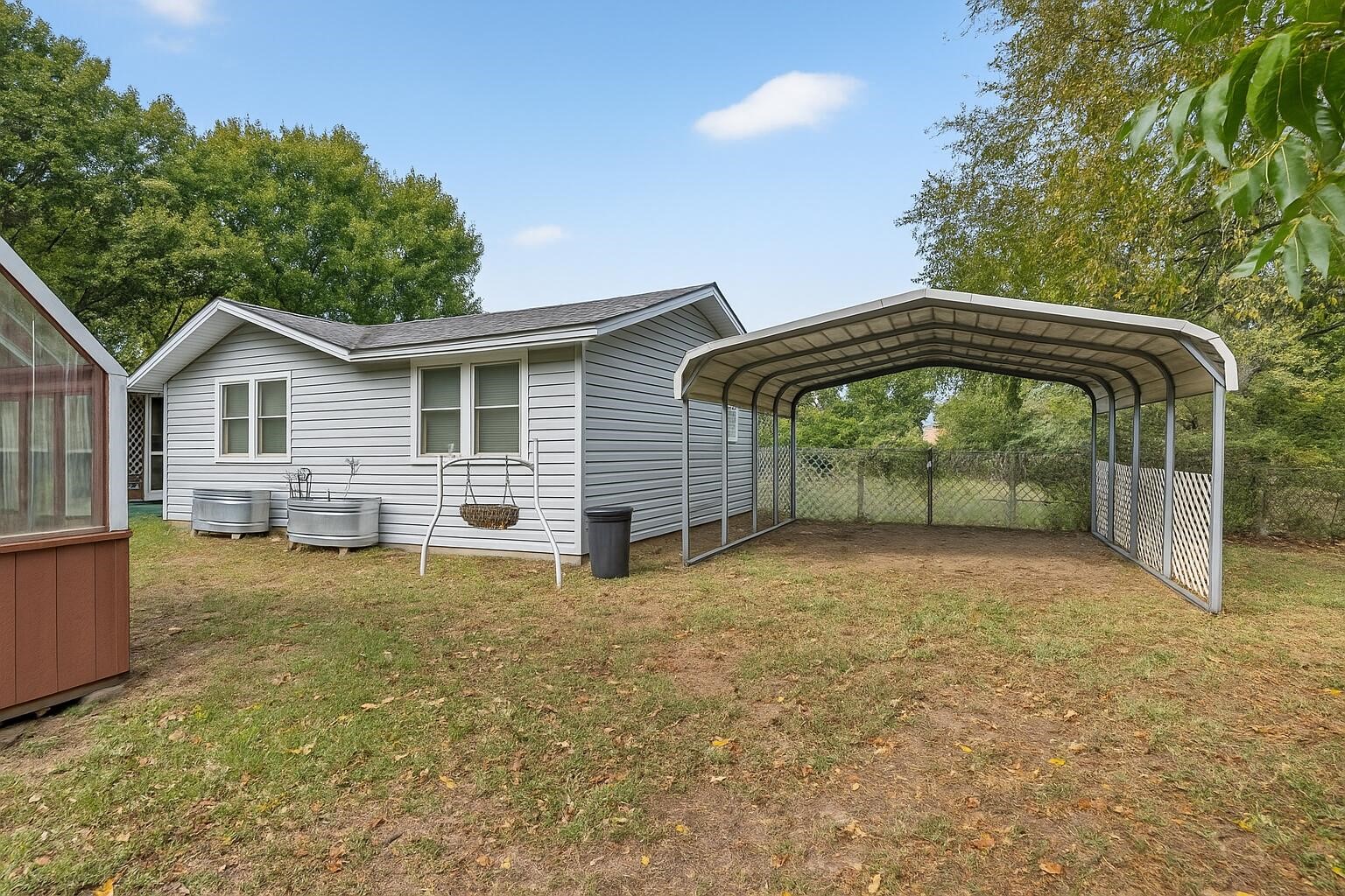 1706 Shawnee Road Waxahachie TX 75165