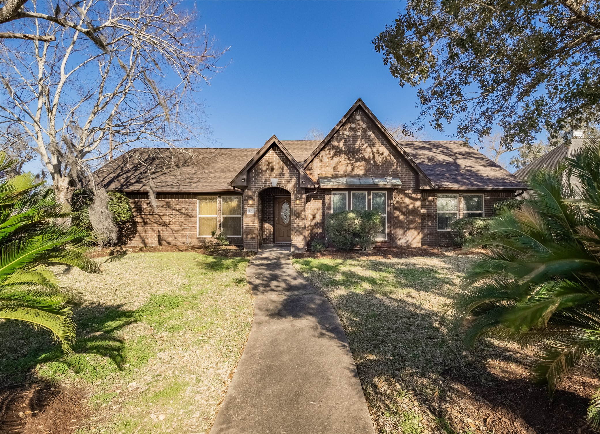 49 Greenvale Court Lake Jackson TX 77566