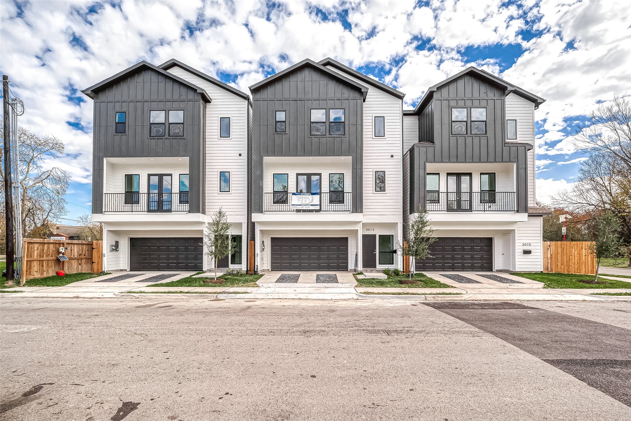 3015 Sampson Street Houston TX 77004