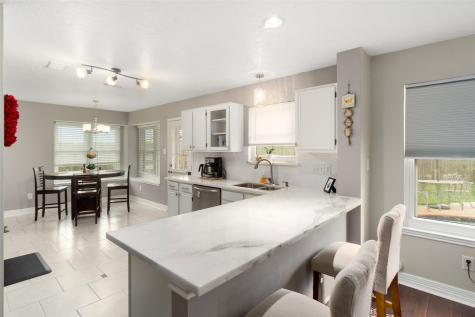 217 Water Oak Drive League City TX 77573