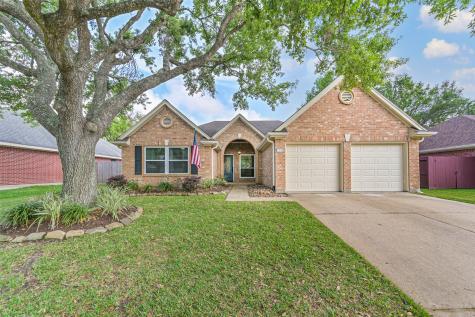 2101 Westminister Street Pearland TX 77581