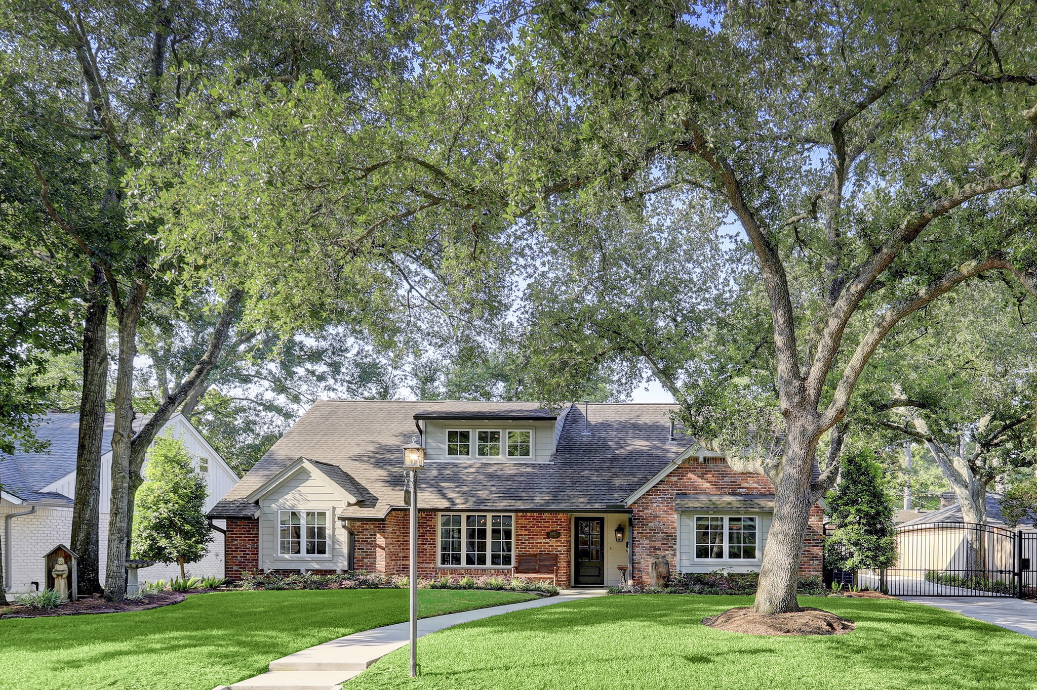 10027 Cedar Creek Drive Houston TX 77042