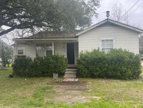 400 Live Oak Street Baytown TX 77520