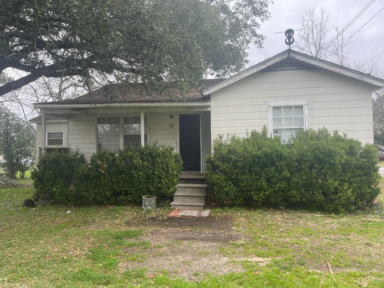400 Live Oak Street Baytown TX 77520