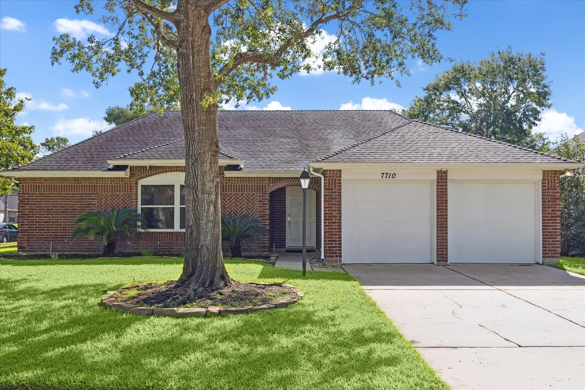 7710 Hudson Oaks Drive Houston TX 77095