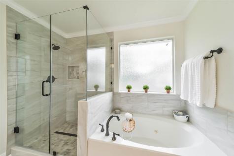 10315 Cliff Haven Court Houston TX 77095