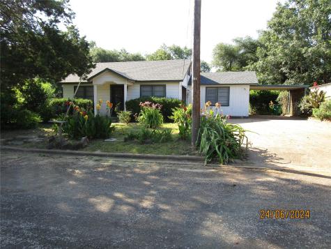 605 Myrtle Street Grapeland TX 75844