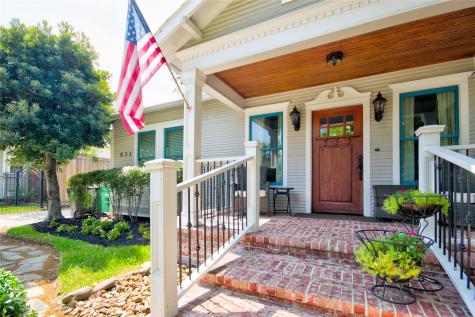 1032 Peddie Street Houston TX 77009
