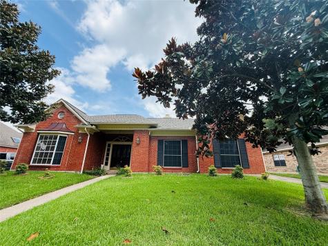 2147 Heather Green Drive Houston TX 77062