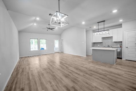 438 Camas Creek Lane Magnolia TX 77354