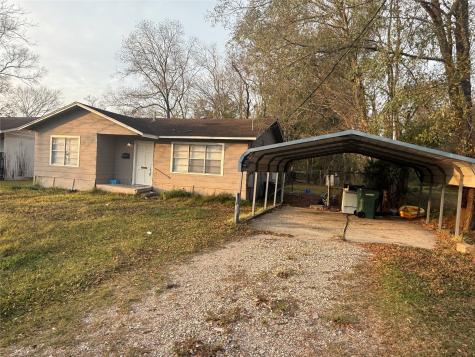 2210 Utica Street Beaumont TX 77703