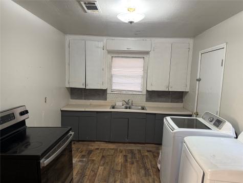 2210 Utica Street Beaumont TX 77703