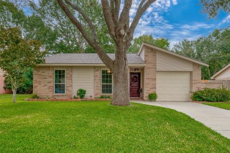 2727 Pheasant Creek Drive Sugar Land TX 77498