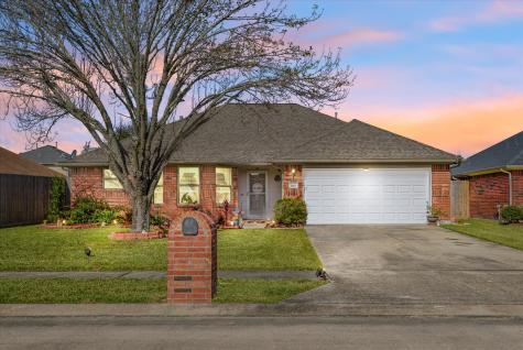 5801 Nicholi Lane Dickinson TX 77539