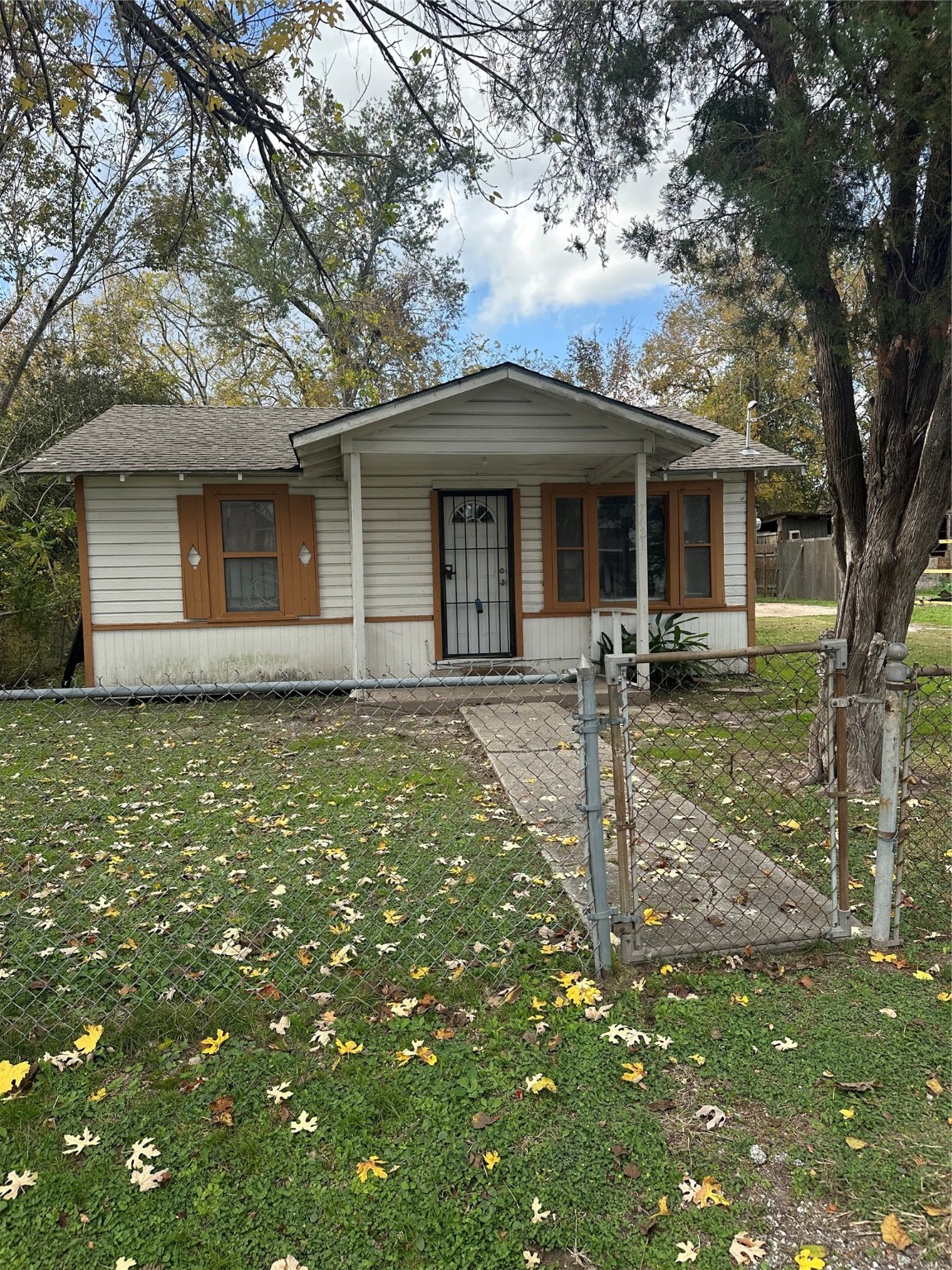 7421 North Star Street Houston TX 77088