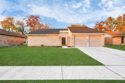 3418 Pinechester Drive Houston TX 77066