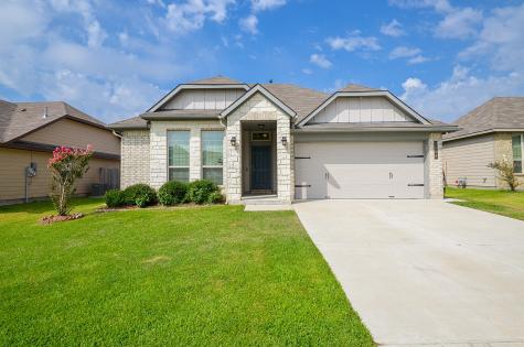 1006 Trellis Pass Brenham TX 77833