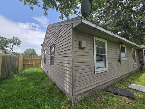 5 Lanes End Street Baytown TX 77520