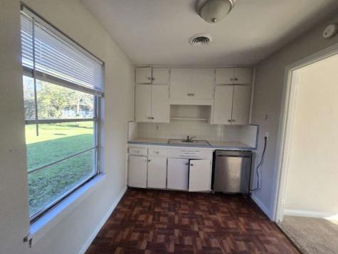 5 Lanes End Street Baytown TX 77520