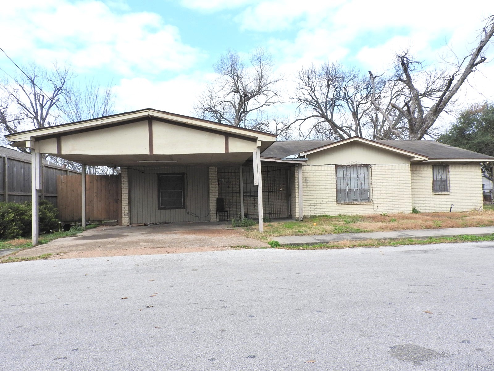 4315 Fairbanks Street Houston TX 77026