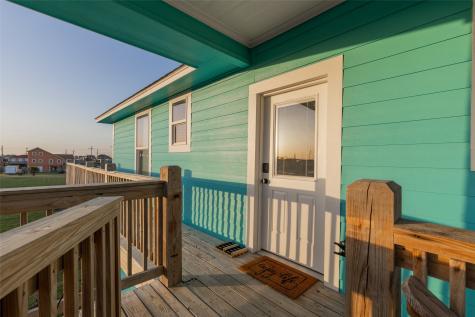 965 Gulf Shores Drive Crystal Beach TX 77650