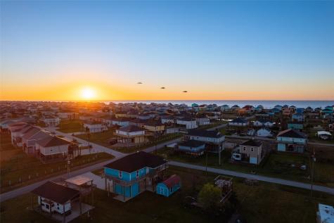 965 Gulf Shores Drive Crystal Beach TX 77650