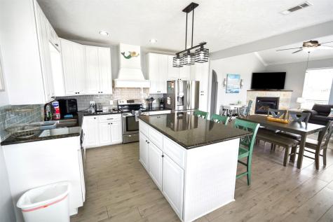 965 Gulf Shores Drive Crystal Beach TX 77650