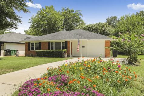 4617 De Lange Lane Houston TX 77092