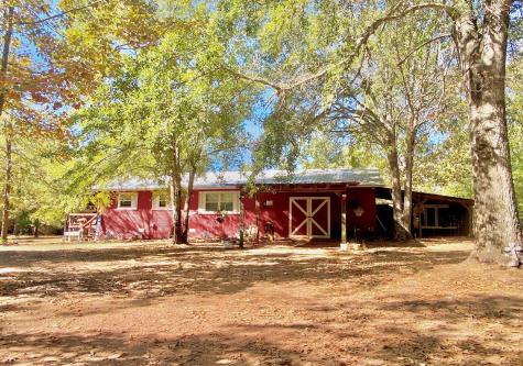 260 An County Road 1261 Elkhart TX 75839