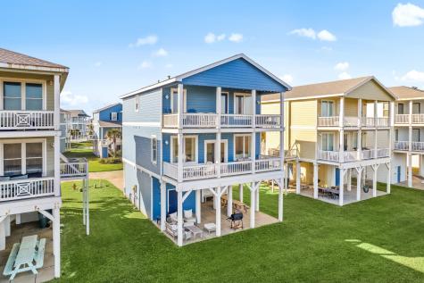4223 King Rail Circle Galveston TX 77554