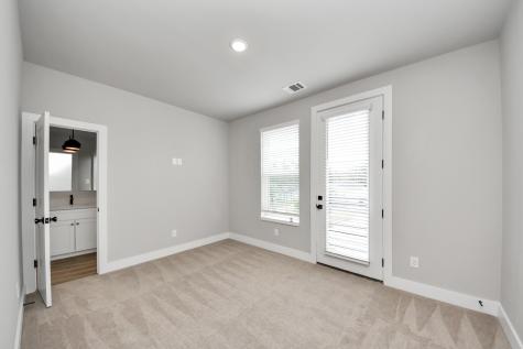 5811 Francis Oak Place Houston TX 77091