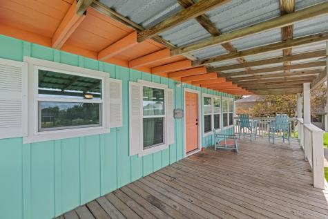 106 E Madison Avenue Port O Connor TX 77982