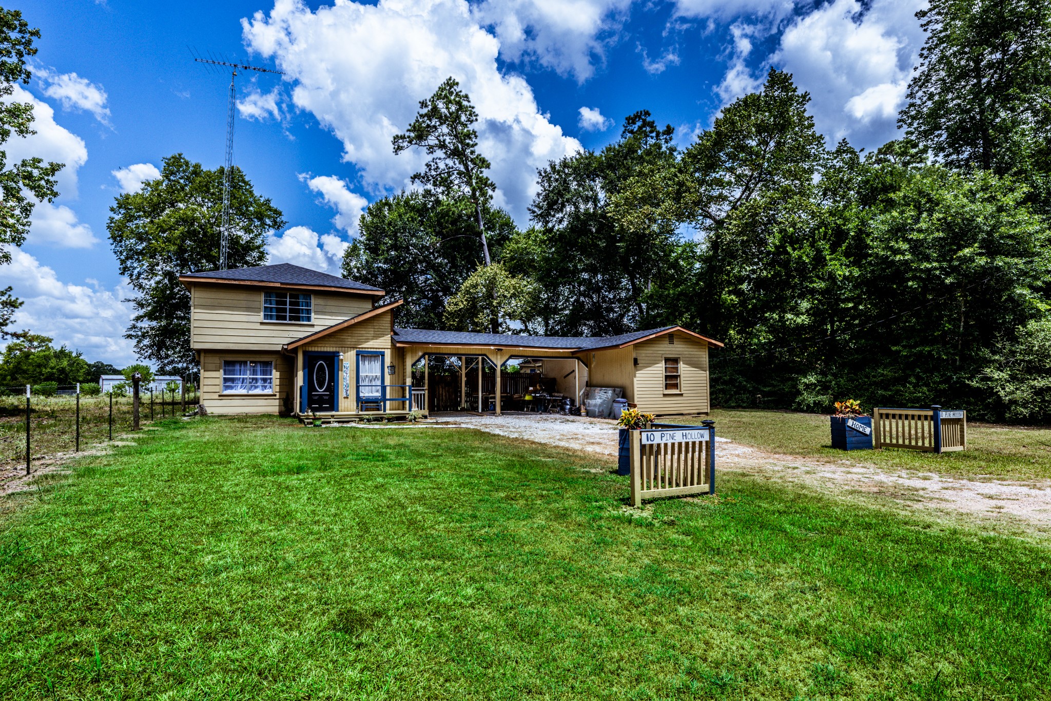 10 Pine Hollow Drive Huntsville TX 77340