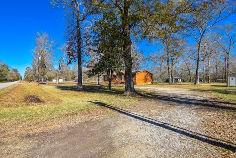 308 County Road 2343 Dayton TX 77535