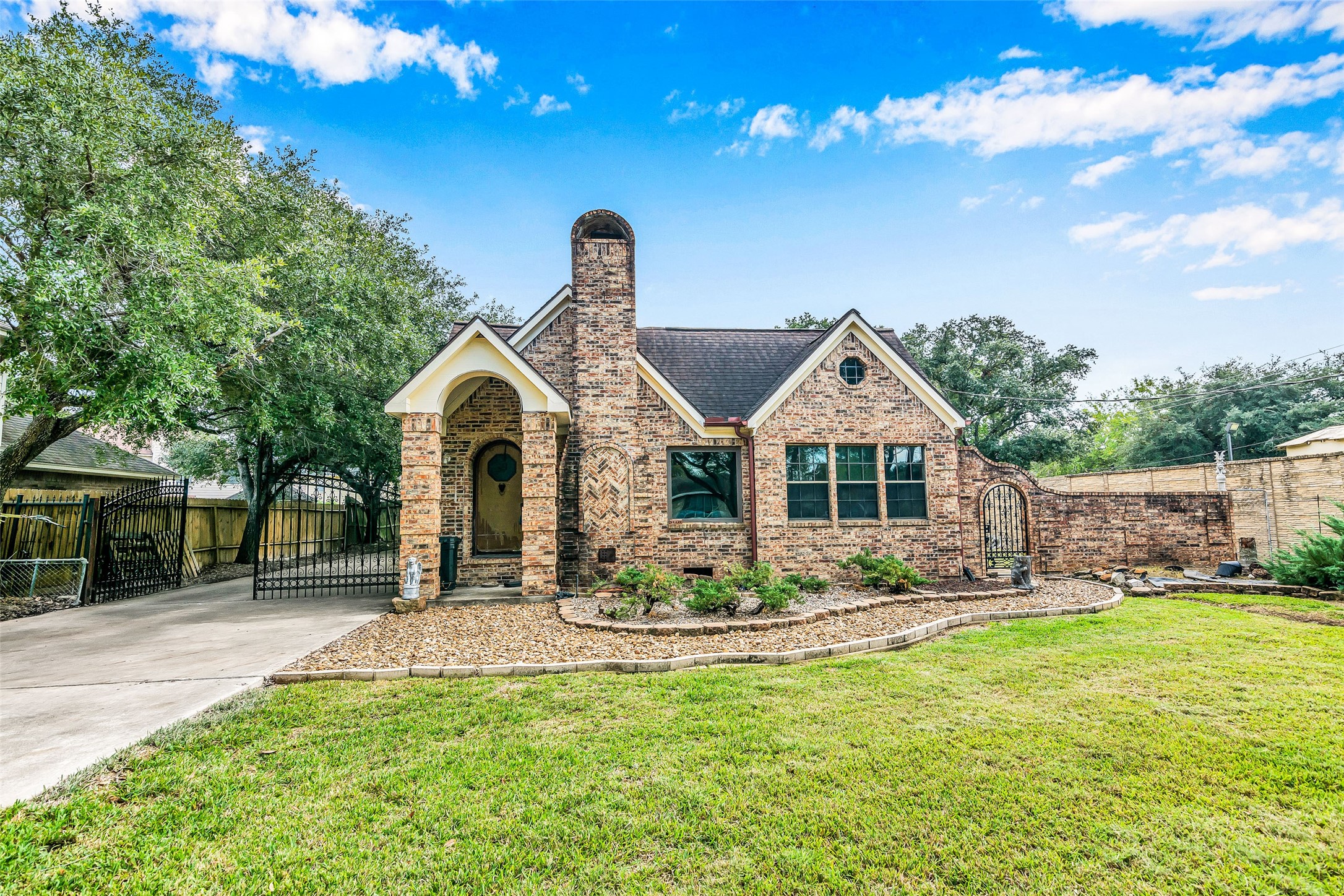 12831 Frances Street Stafford TX 77477
