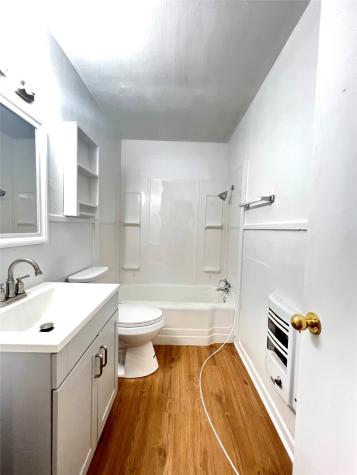 528 E Milam Street La Grange TX 78945