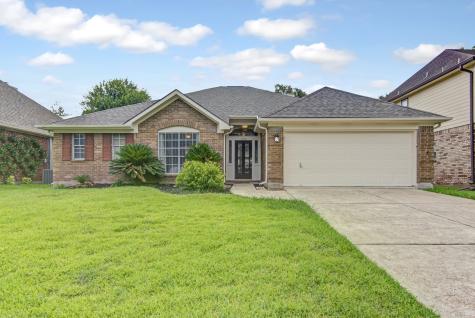 4903 Pilgrim Harbor Drive Friendswood TX 77546