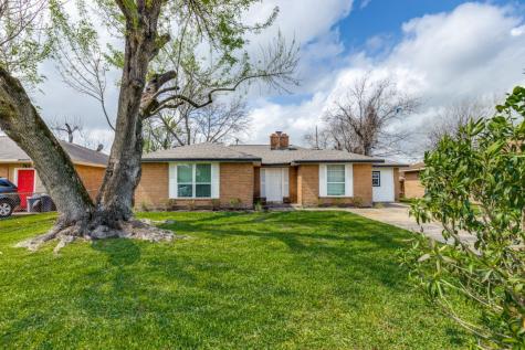 803 Knob Hollow Street Channelview TX 77530