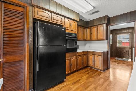 8960 County Road 505 Brazoria TX 77422