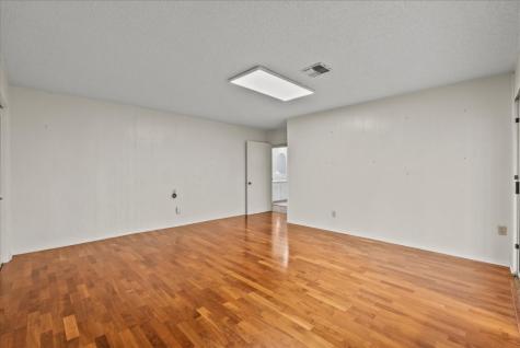 8960 County Road 505 Brazoria TX 77422