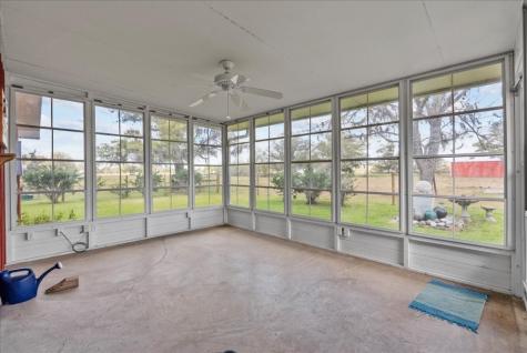 8960 County Road 505 Brazoria TX 77422