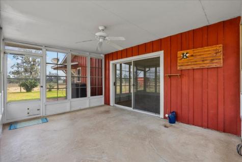 8960 County Road 505 Brazoria TX 77422